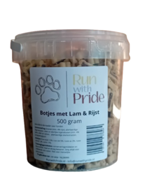 Botjes lam rijst